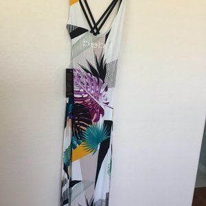 Bebe Maxi Dress, Medium, Hawaiian print